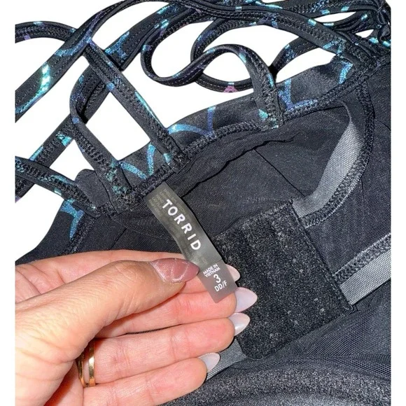 TORRID WOMENS 3-DD/F NWT Slim Fix Underwire Strappy Back One Piece Swimsuit HALO - Picture 13 of 15